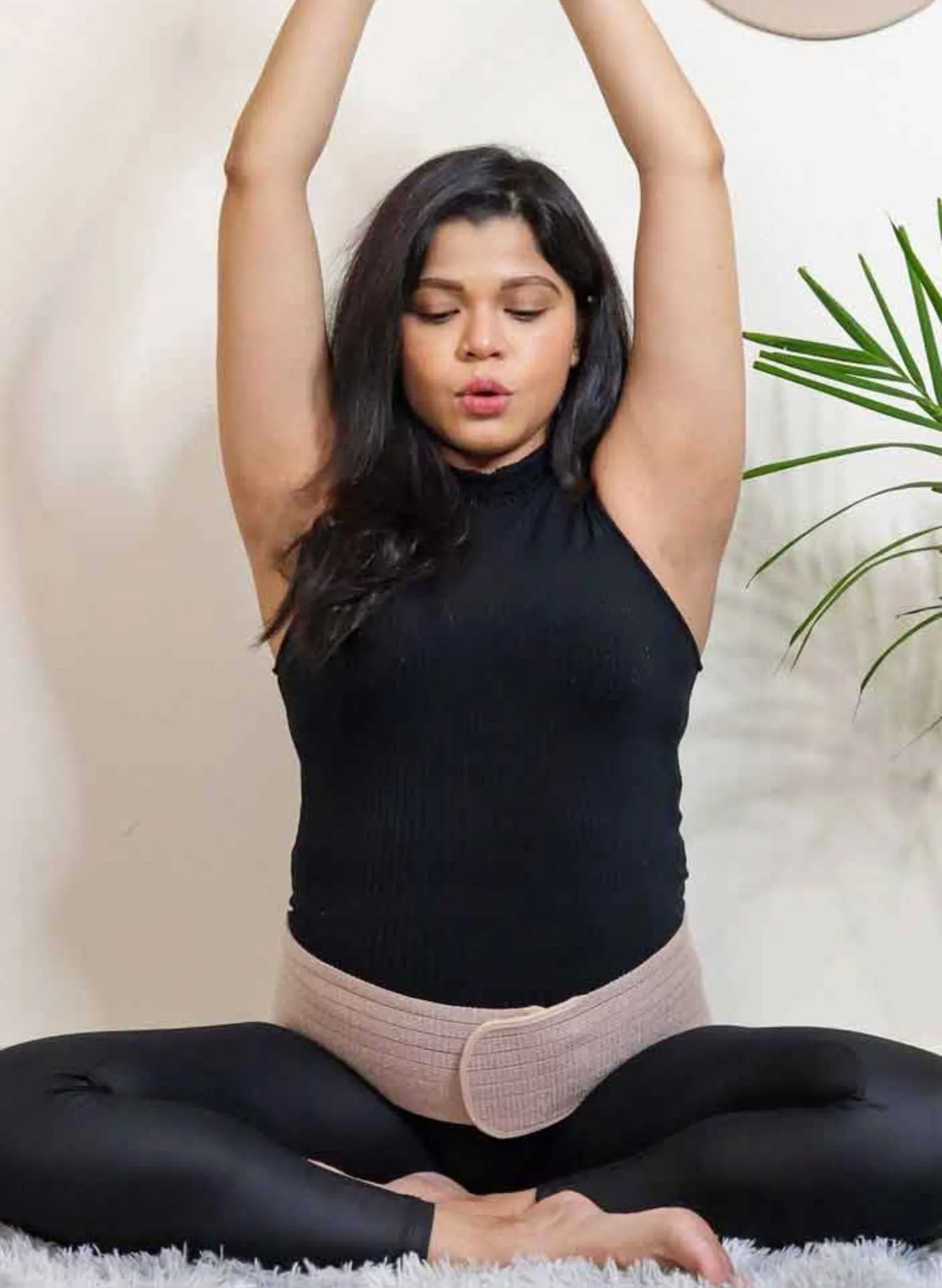 2-in-1 Hip Bandit - Belly Support Band & Hip Wrap - Nude