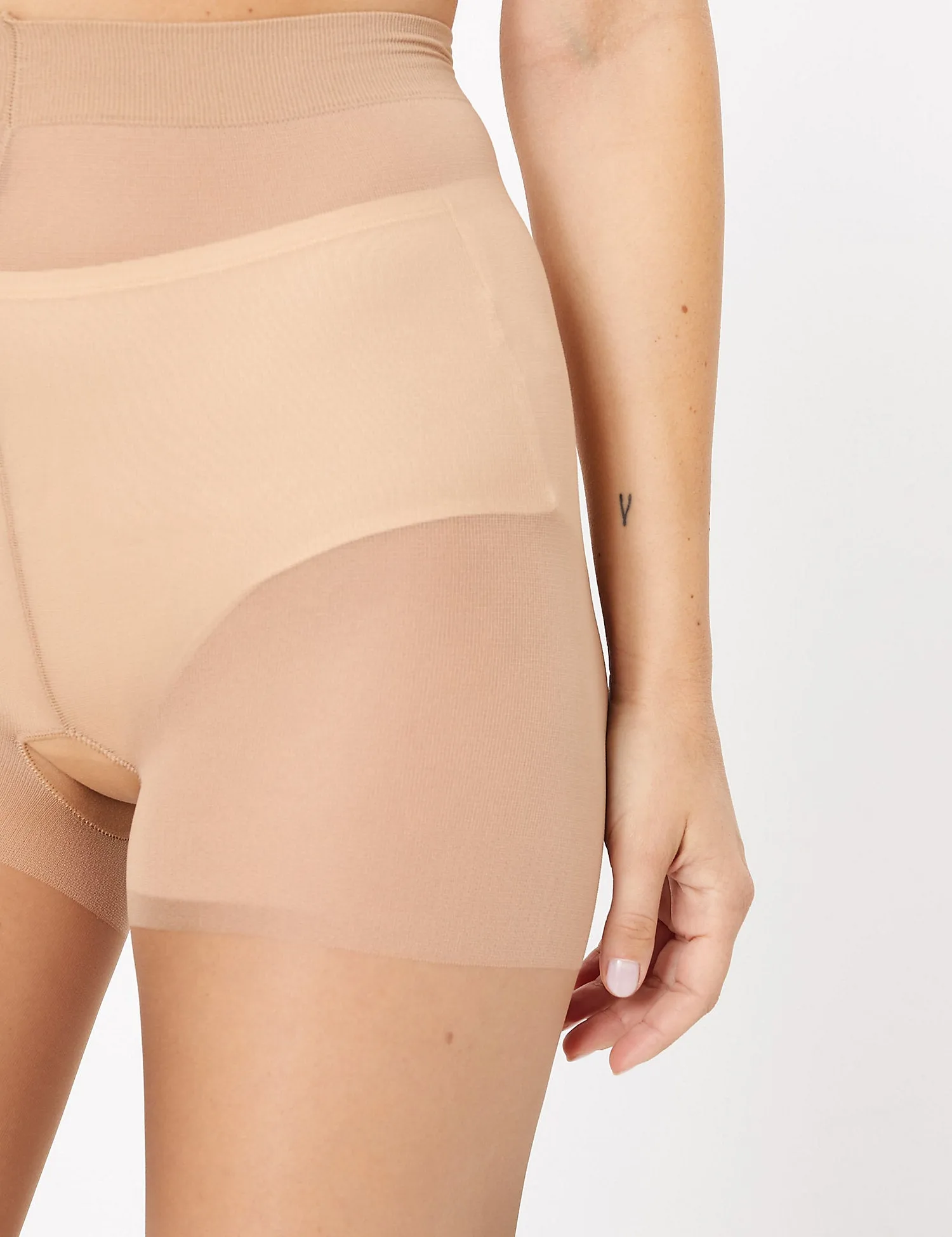 Sleek 7 Denier Illusion Sheer Tights for Slimming Effect