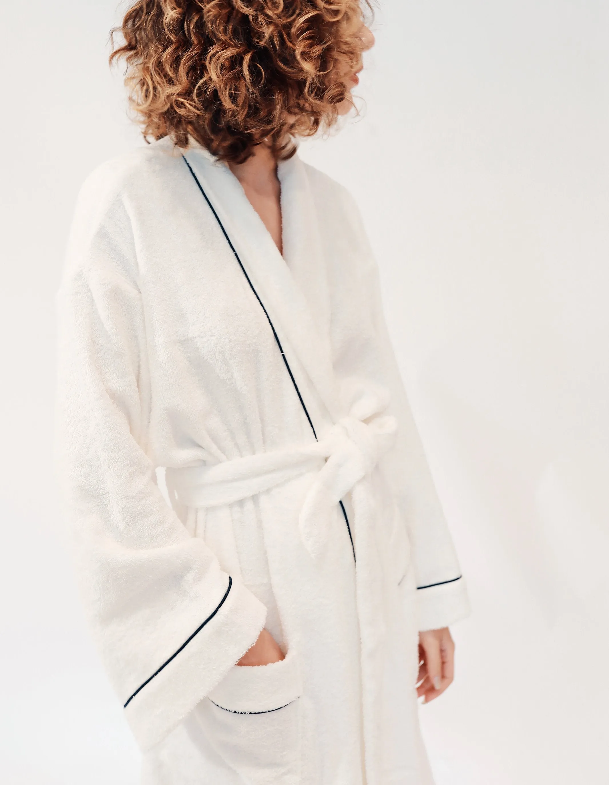 ADULT BATH ROBE