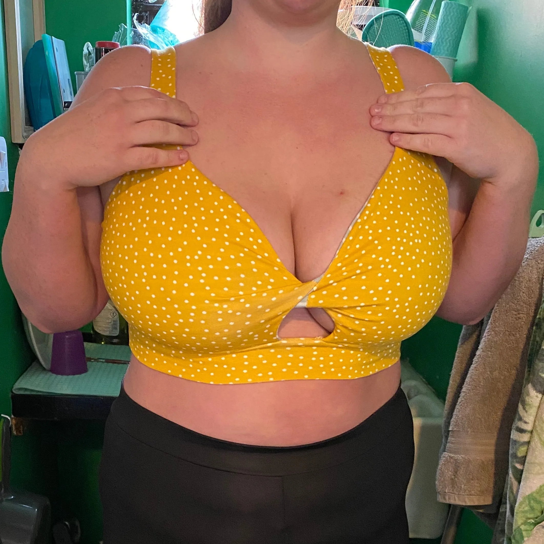 Black Twist Front Bra