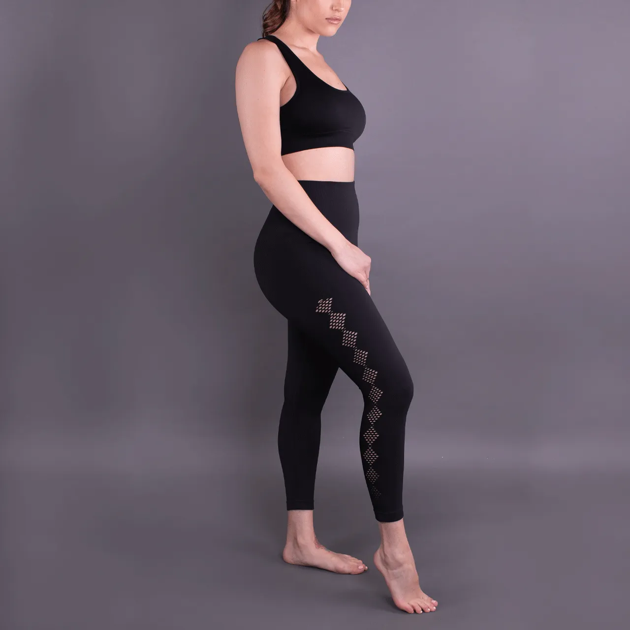 High Waist Seamless Black Scallop Leggings