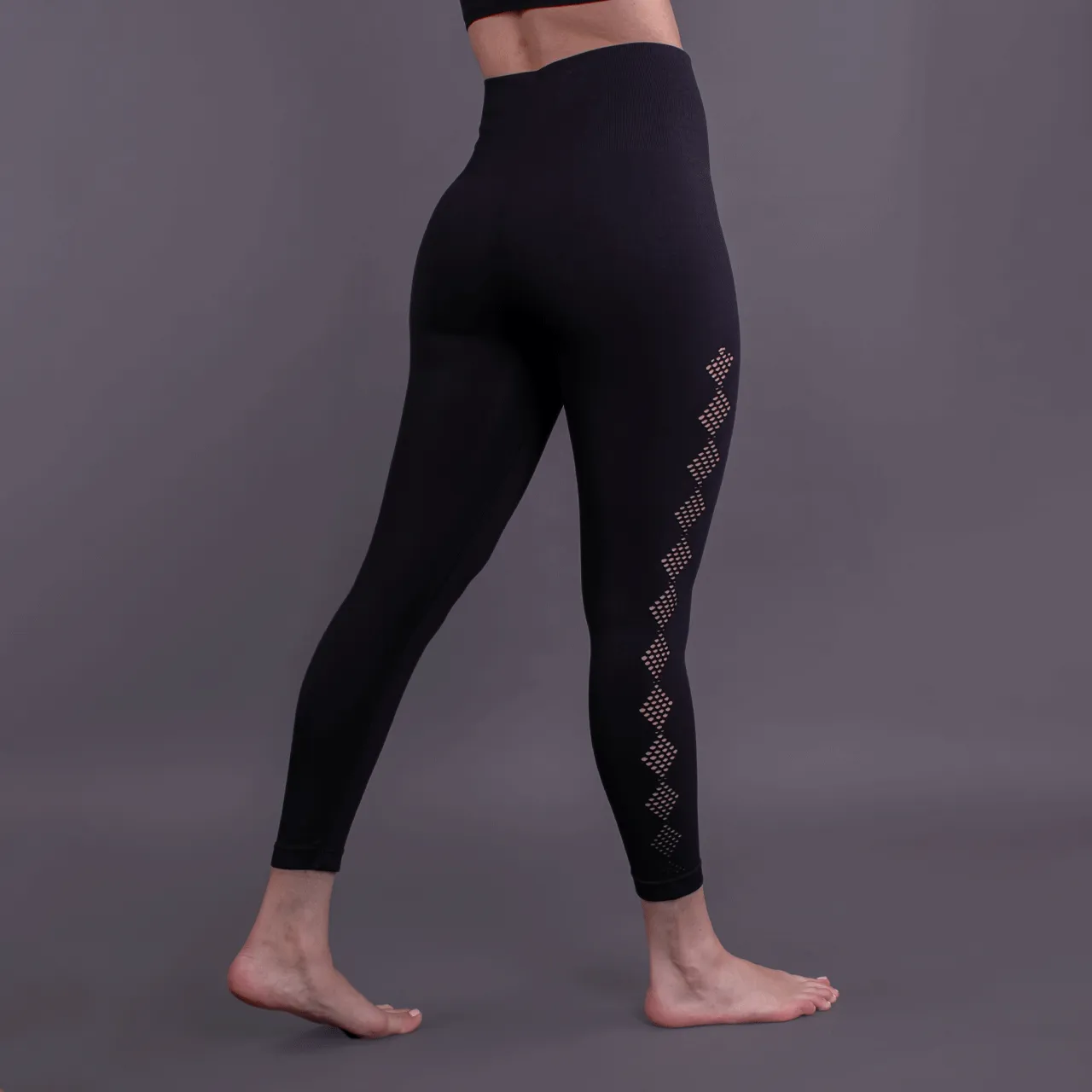 High Waist Seamless Black Scallop Leggings