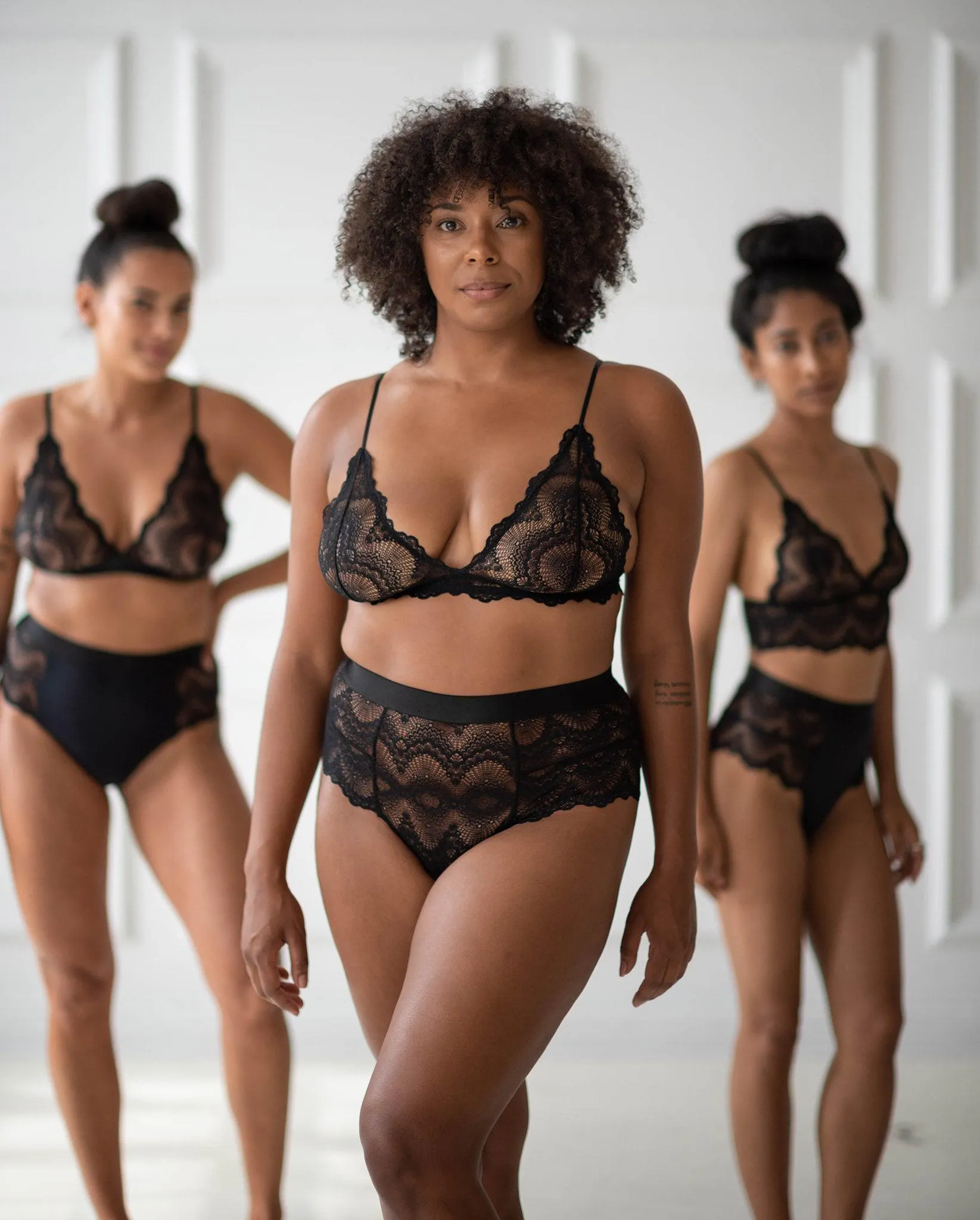 Lace Highwaist String 001 - Saboteur