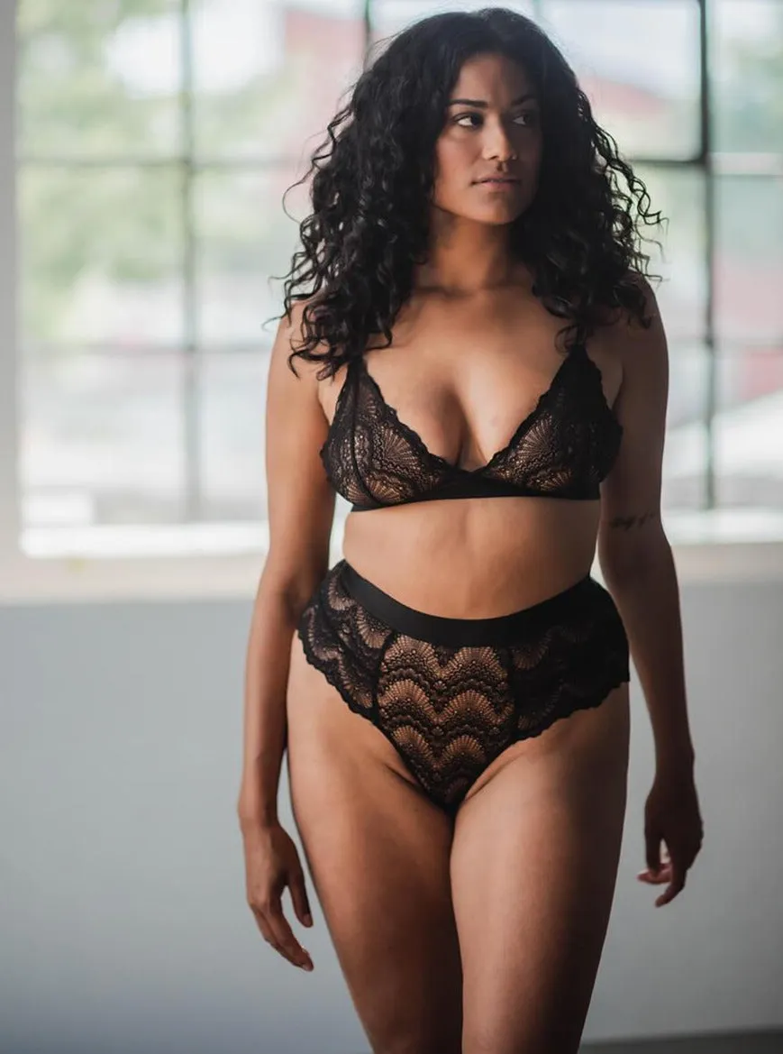 Lace Highwaist String 001 - Saboteur