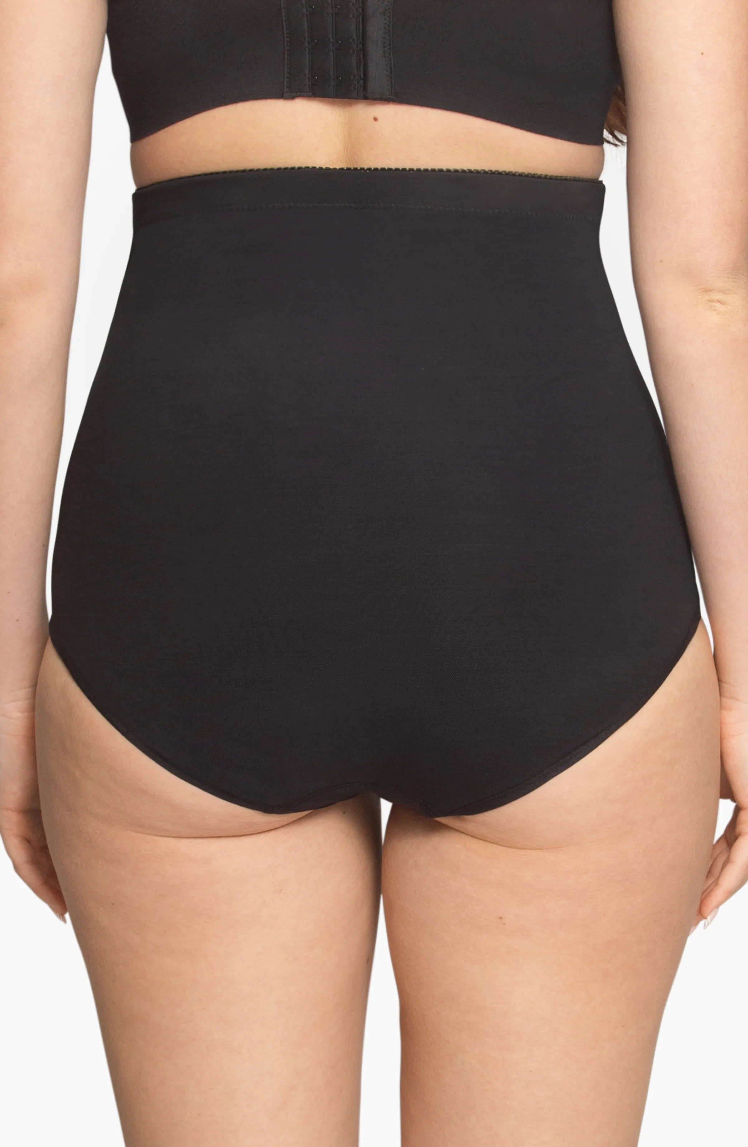 Mid Rise Shaping Panty