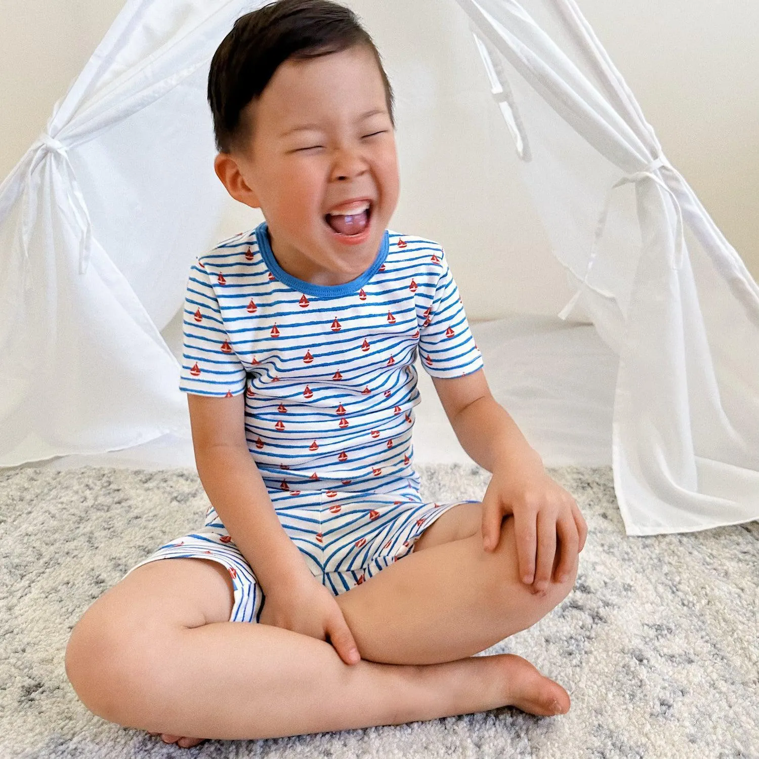 sailing vibe organic cotton magnetic toddler pjs - shorts