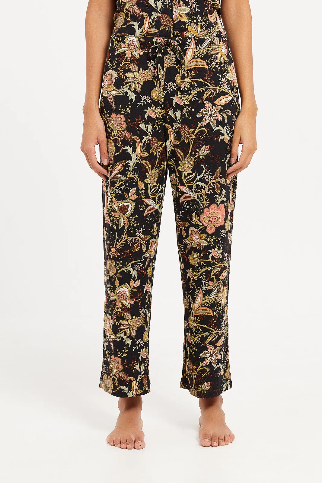 Women Black Flower Classic Print Pyjama Set (2 Piece)