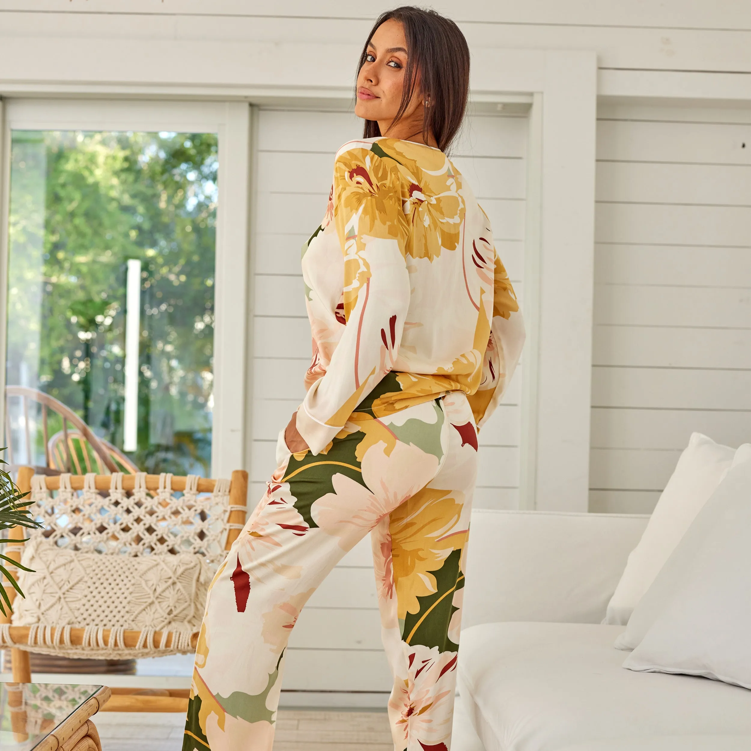 Women's Floral Print Pajamas with Pockets, Button Down PJ Set